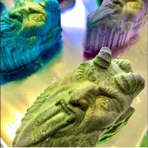 Krampus bath bomb